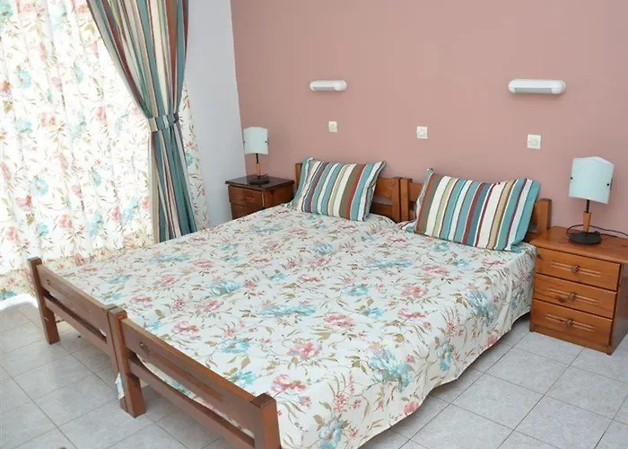 Iatridis (adults Only) *