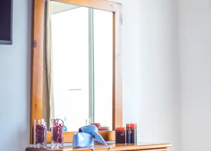 Iatridis (adults Only) 팔리라키