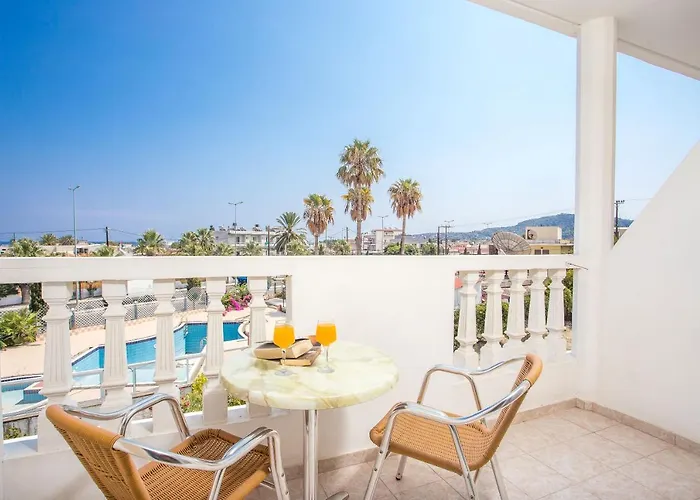 아파트 Iatridis (adults Only)