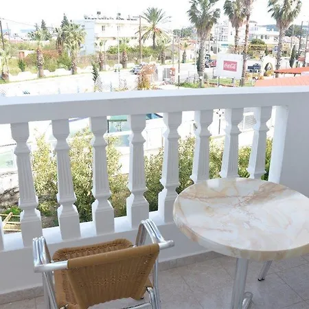 Iatridis Apartamento