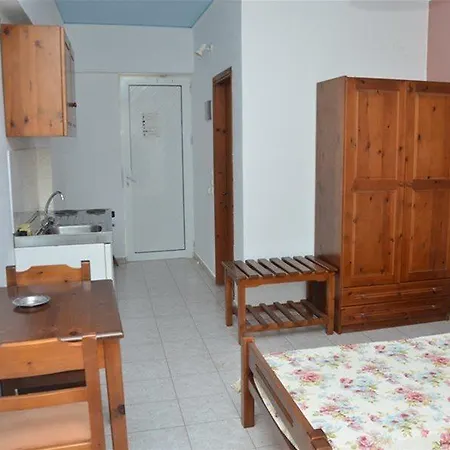 Iatridis (adults Only) *