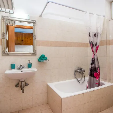 Iatridis (adults Only)