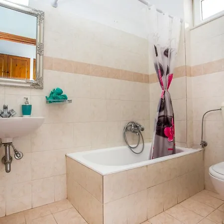 Iatridis (adults Only)